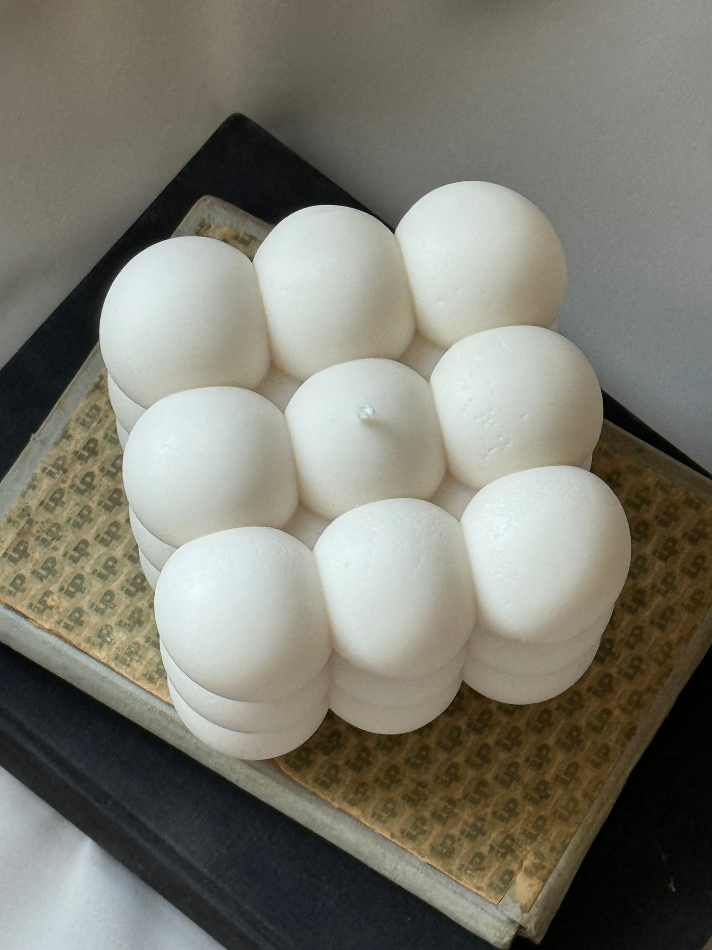XL BUBBLE CANDLE